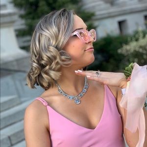 Meet your Posher, Hannah